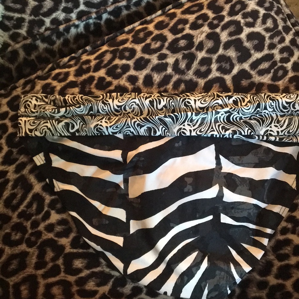 Tankini - Picture 3 of 7